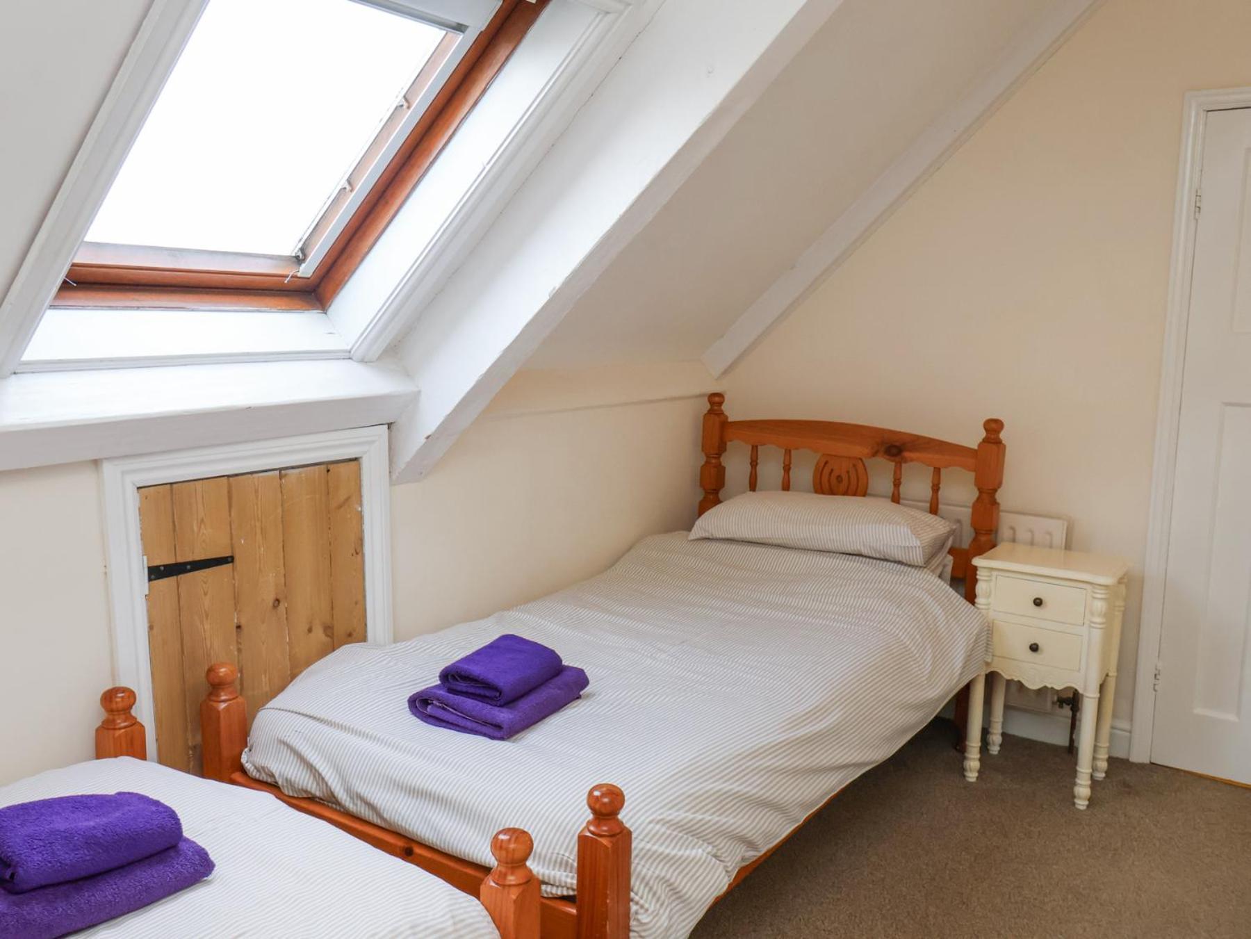 Mayfield Manor Whitby Bagian luar foto